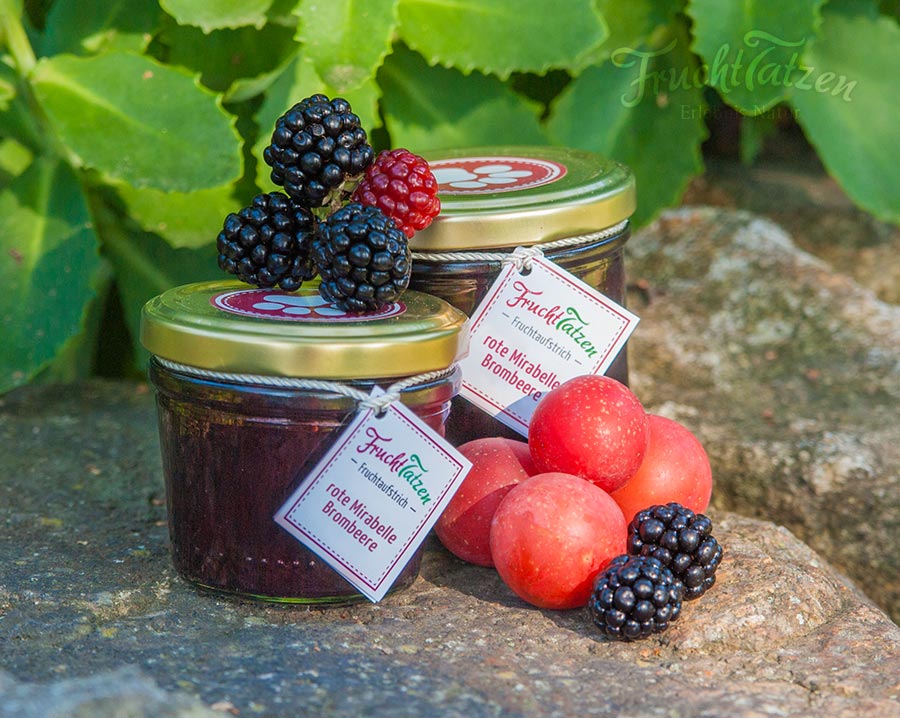 Marmelade als Geschenk - Mirabelle mit Brombeere